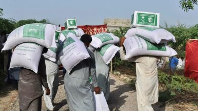 مركز الملك سلمان للإغاثة يوزع سلال غذائية لمتضرري الفيضانات في أقاليم جمهورية باكستان  